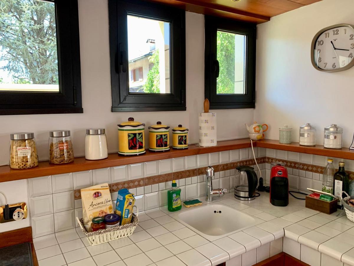 L'Angolo Verde Apartment มอนคาลีเอรี ภายนอก รูปภาพ