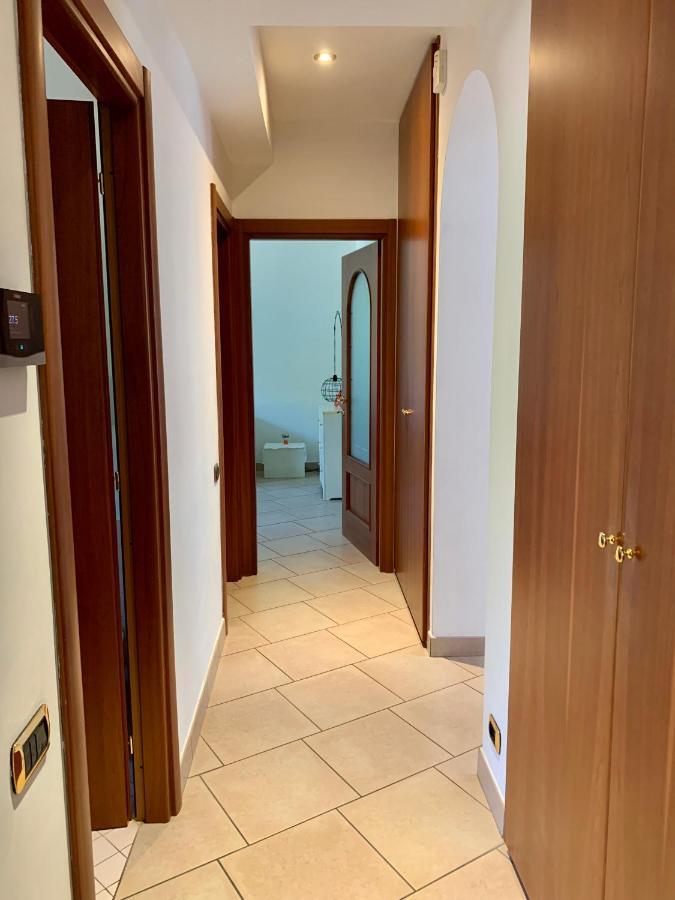 L'Angolo Verde Apartment มอนคาลีเอรี ภายนอก รูปภาพ