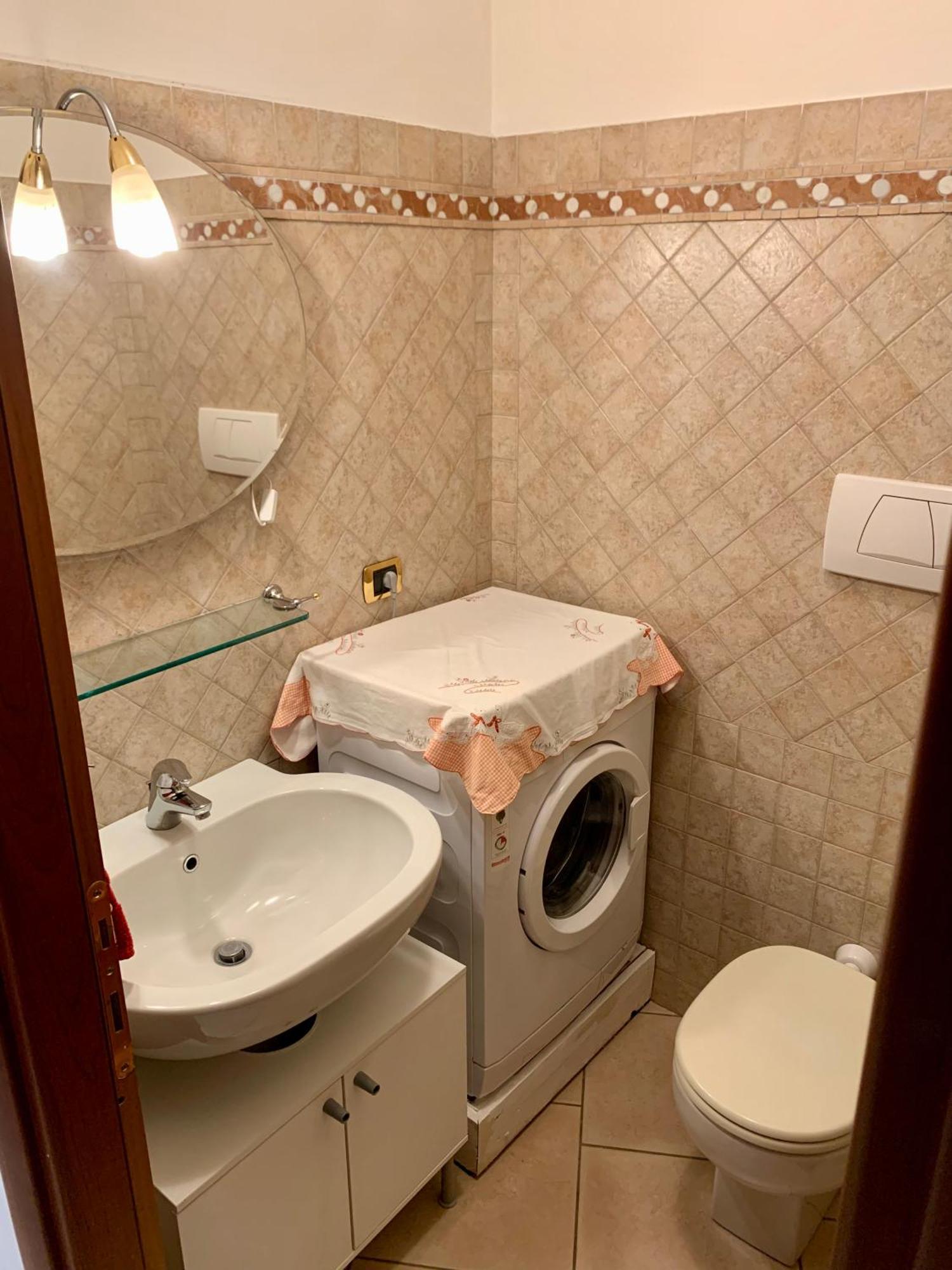 L'Angolo Verde Apartment มอนคาลีเอรี ภายนอก รูปภาพ